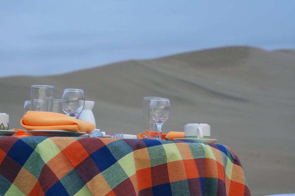 Gansu_Lux_Travel May Holiday Office Hours