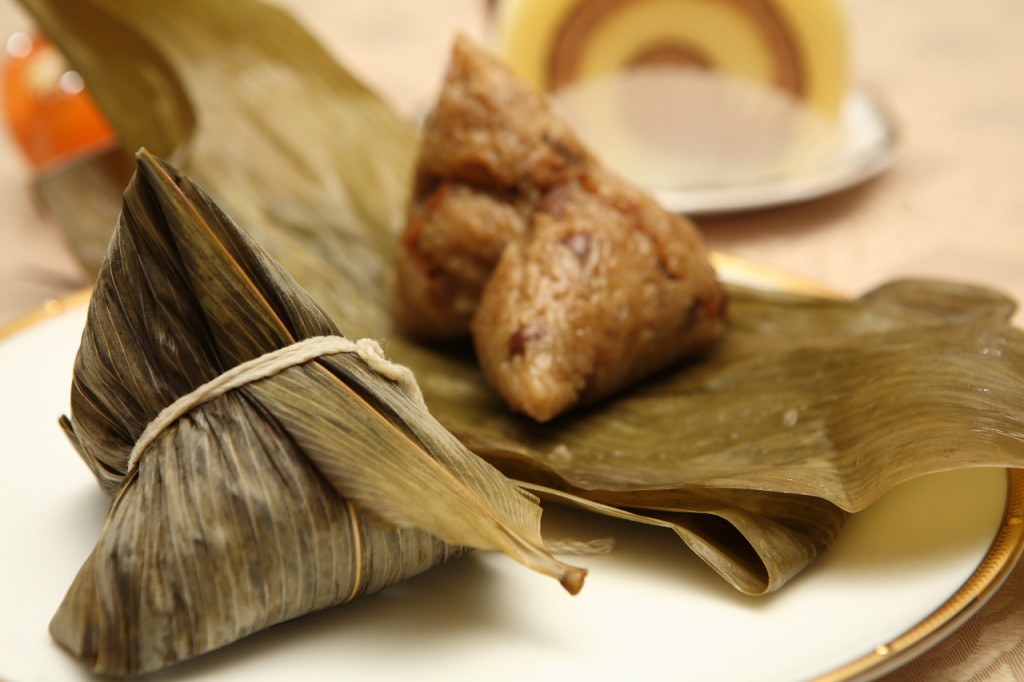 The Dragon Boats Are Here! Zongzi (粽子)