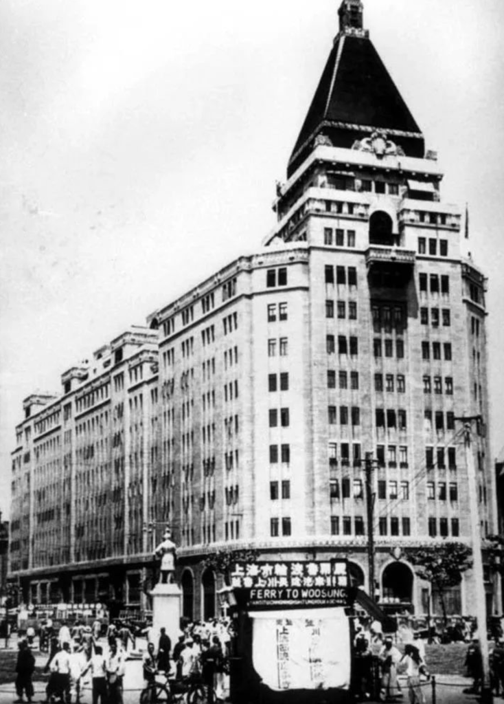 The Fairmont Peace Hotel: Blossoms Shanghai Era and Beyond The Fairmont Peace Hotel: Blossoms Shanghai Era and Beyond