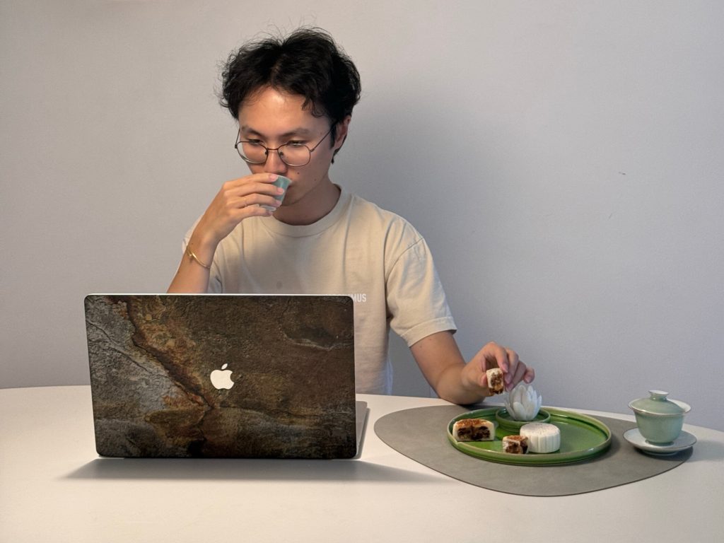 Mooncakes Across Regions: Celebrating Mid-Autumn Festival Mooncakes Across Regions: Celebrating Mid-Autumn Festival