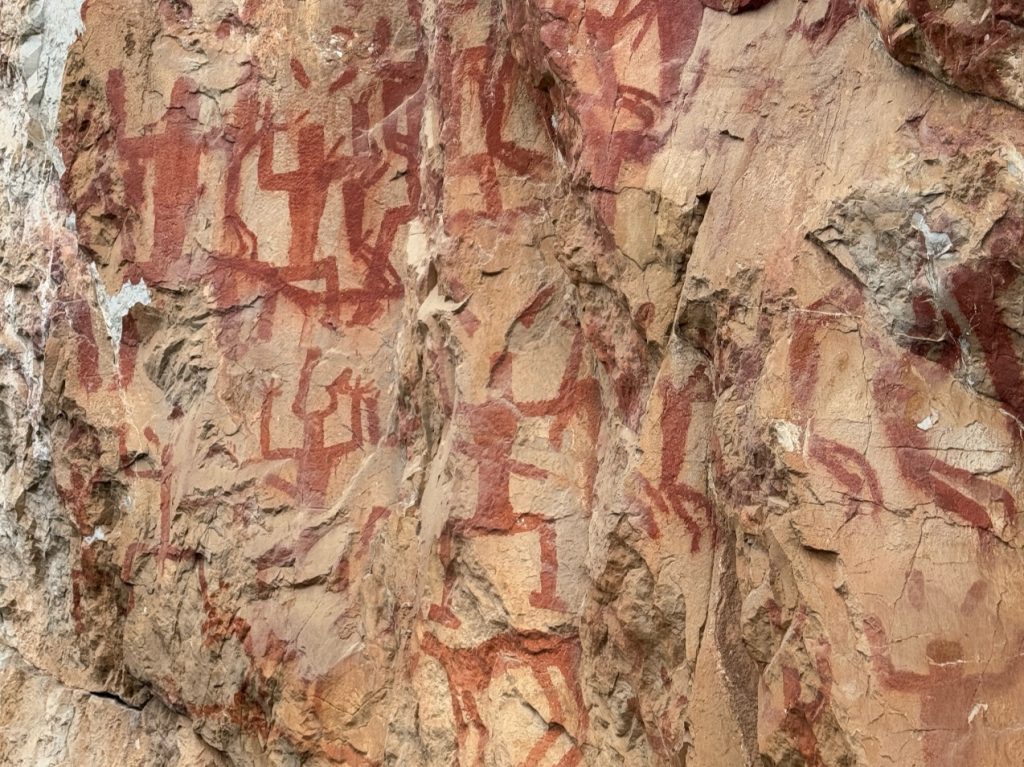 Discovering the Wonders of Chongzuo Discovering the Wonders of Chongzuo