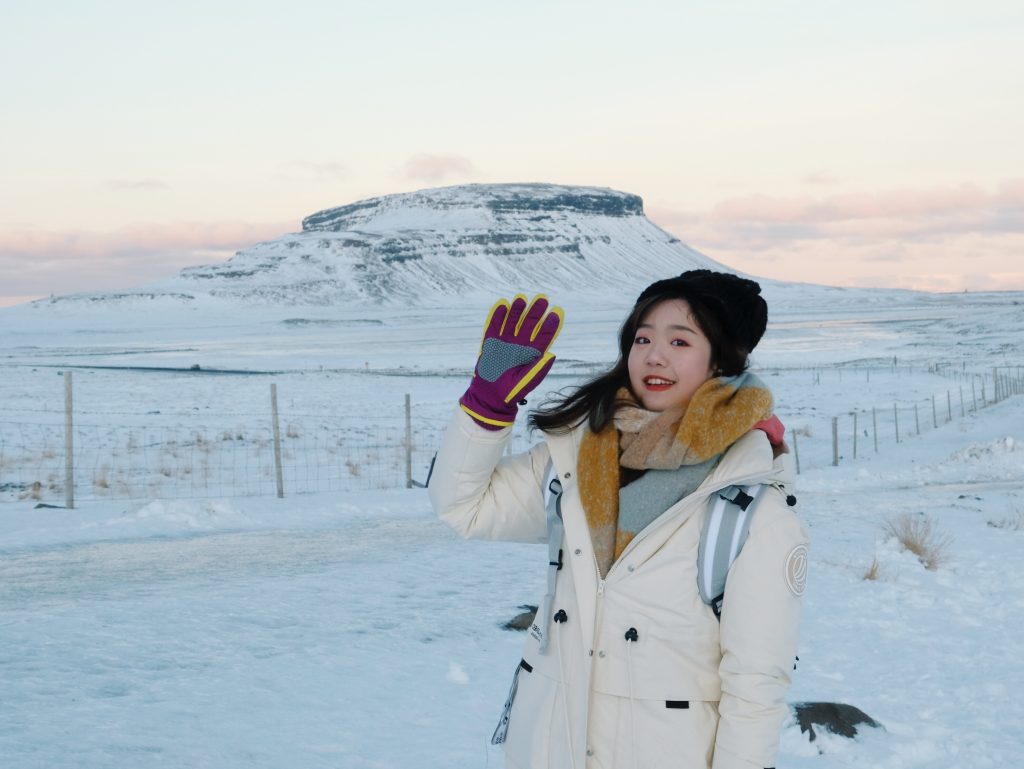 Faces of WildChina: Linda Wang 王艺霏 Faces of WildChina: Linda Wang 王艺霏