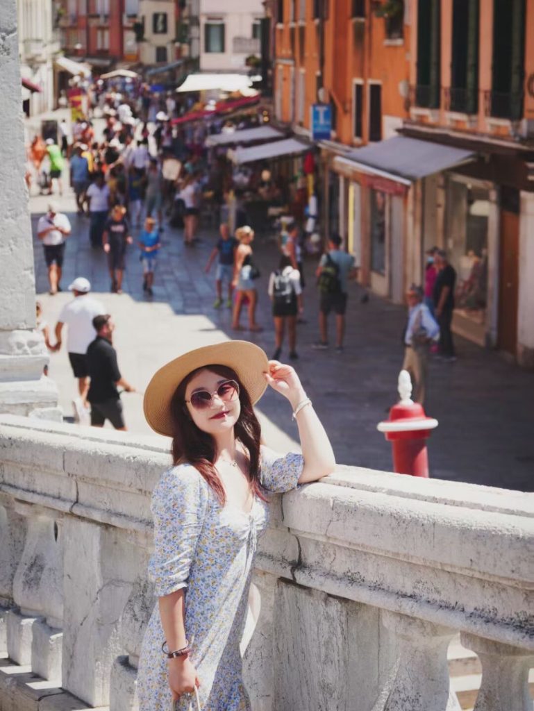 Faces of WildChina: Linda Wang 王艺霏 Faces of WildChina: Linda Wang 王艺霏