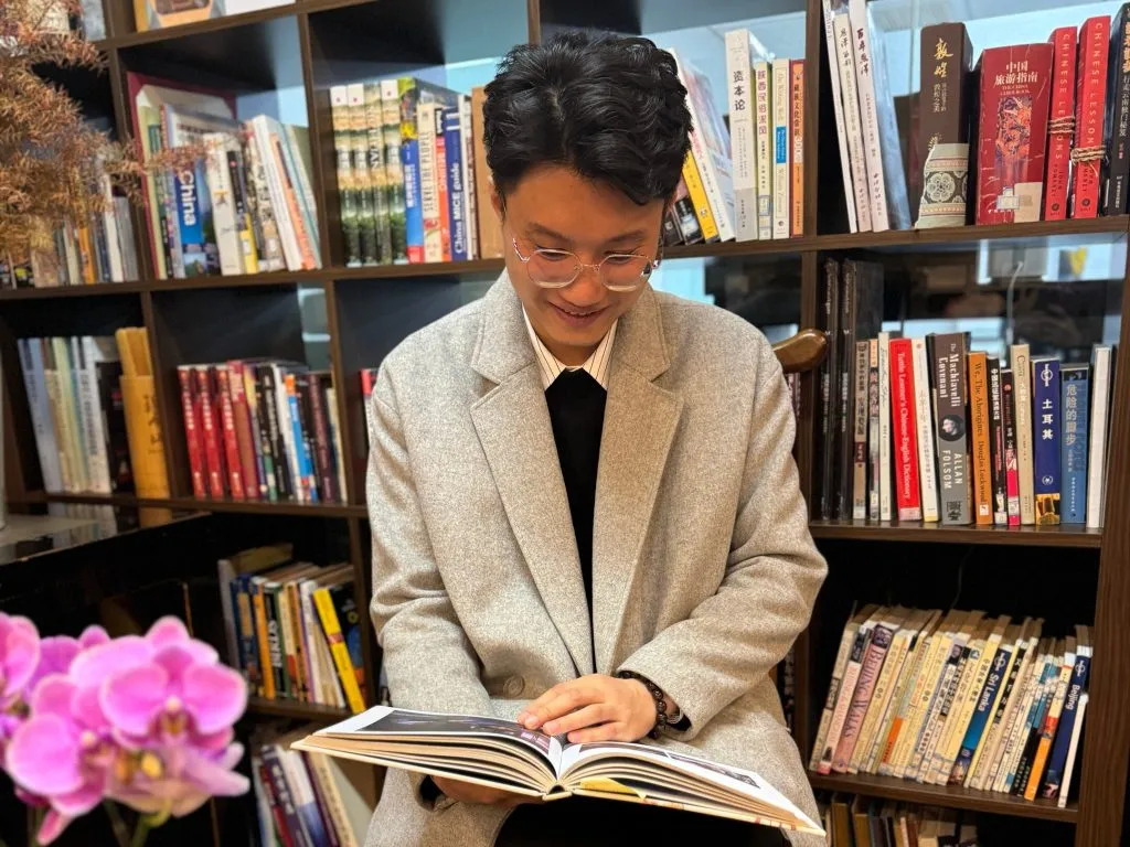 Bookstores in China: Spaces with Stories Bookstores in China: Spaces with Stories