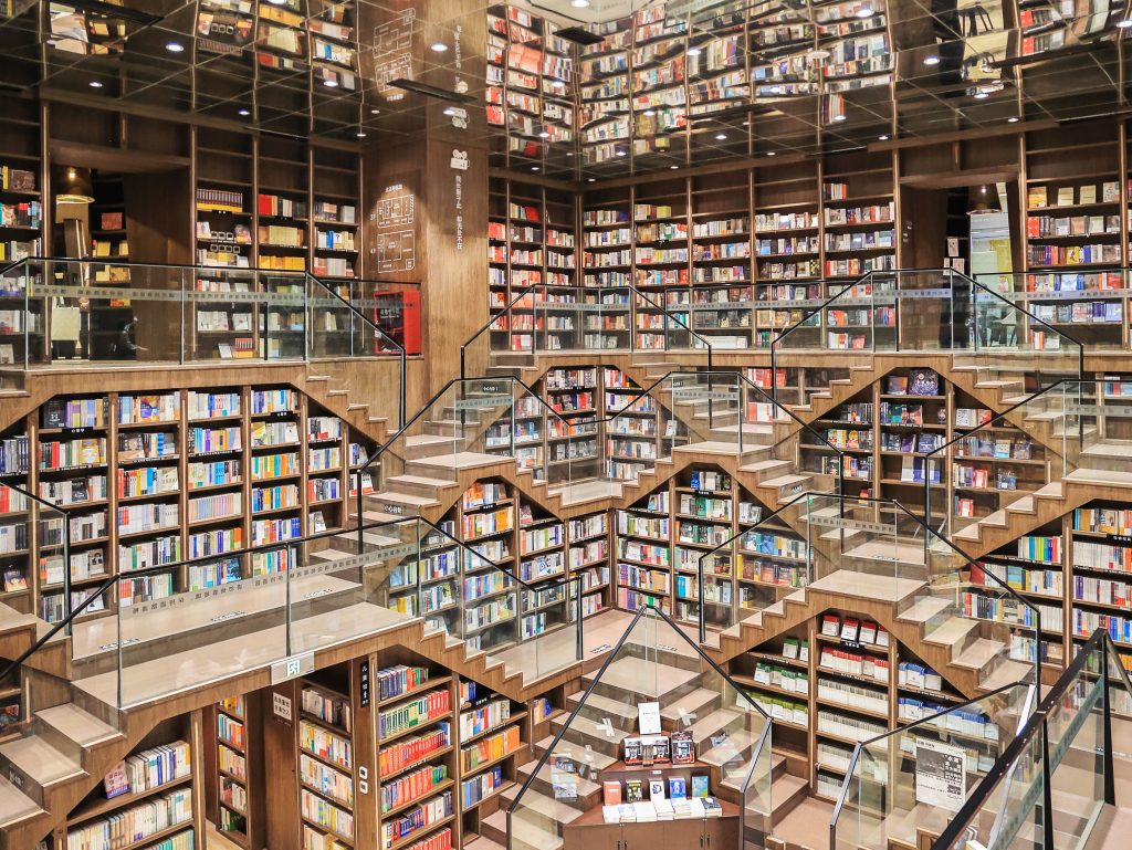 Bookstores in China: Spaces with Stories Bookstores in China