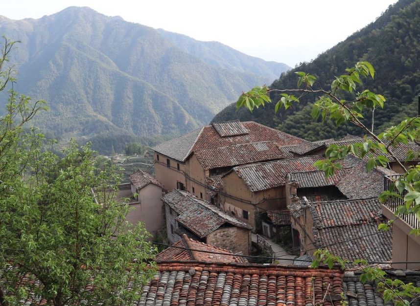 Bookstores in China: Spaces with Stories Bookstores in China: Spaces with Stories