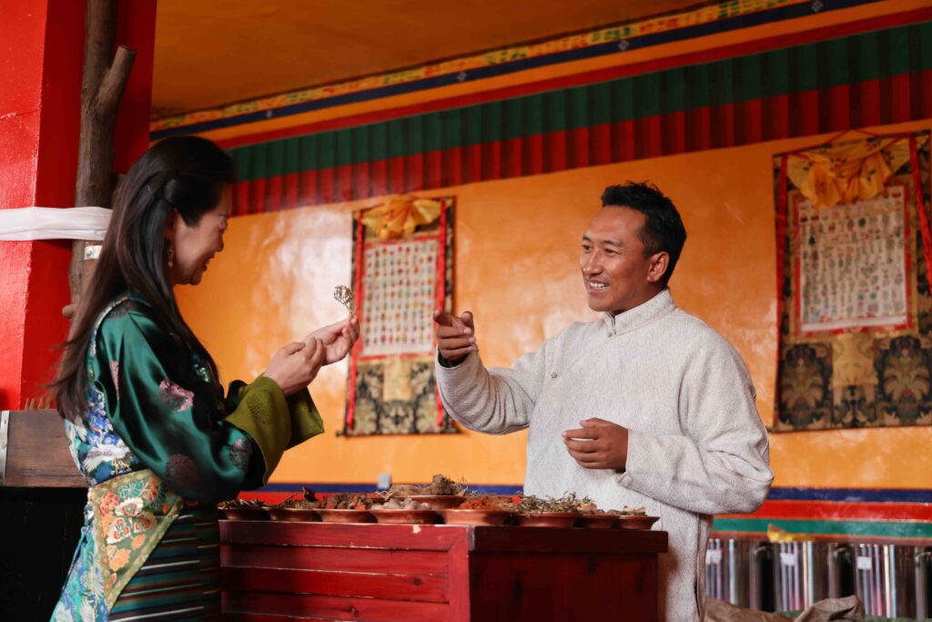 Making Tibetan Incense in Sangpu Village Making Tibetan Incense in Sangpu Village: Exploring the ingredients that give Tibetan incense its scent.